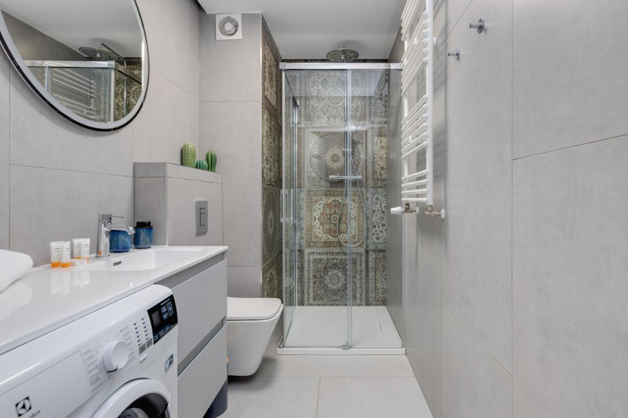 Luxurious Little Laguna Apartments Spa & Gym By Renters Prestige Miedzywodzie Esterno foto